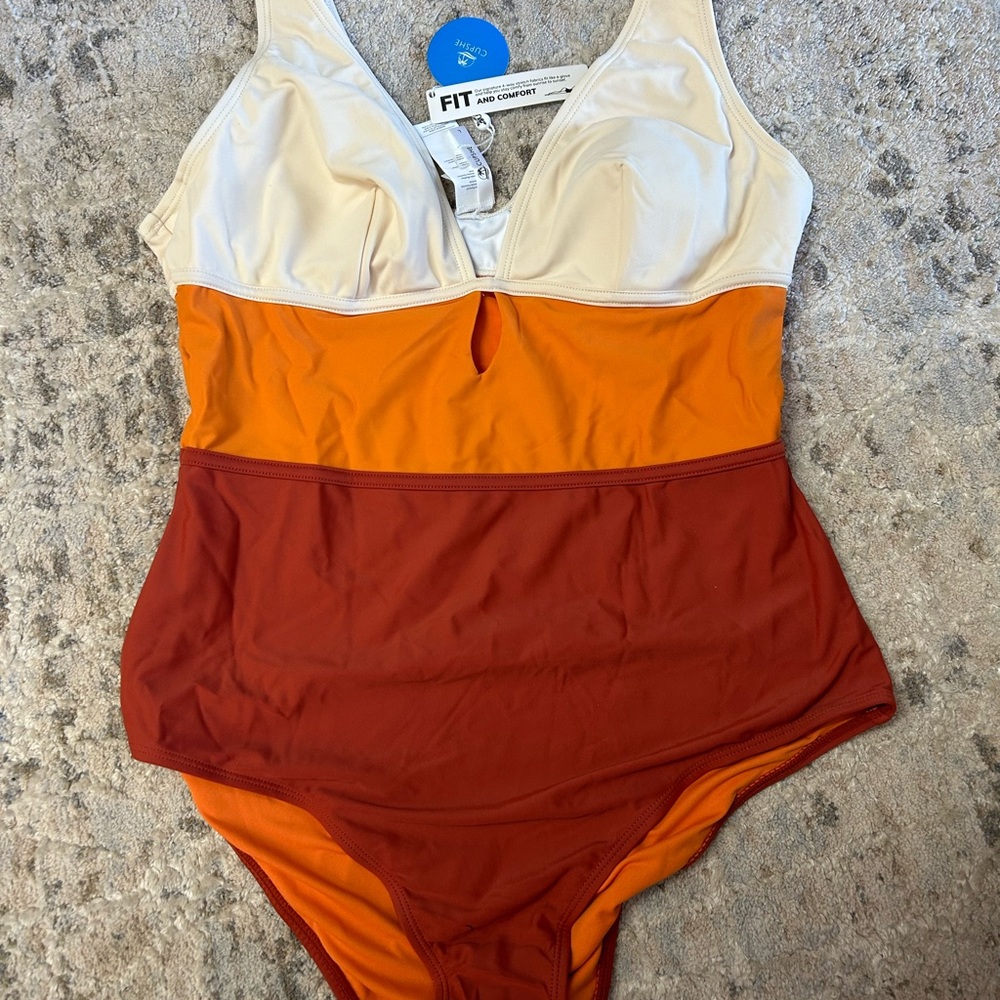Colorblock One-Piece Swimsuit